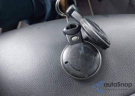 2011 Mini Cooper из США, поврежденный, VIN WMWZN3C55BTZ89560